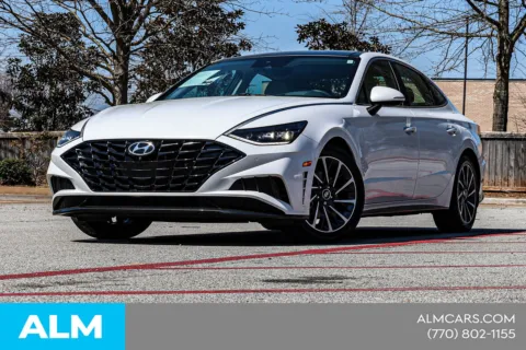 Another view of 2022 Hyundai Sonata Limited for sale in Newnan, GA at ALM Nissan Newnan