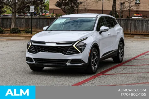 More photos of 2023 Kia Sportage EX at ALM Nissan Newnan, GA