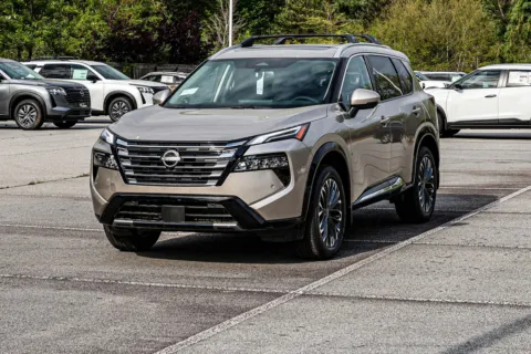 Another view of 2026 Nissan Rogue Platinum for sale in Newnan, GA at ALM Nissan Newnan