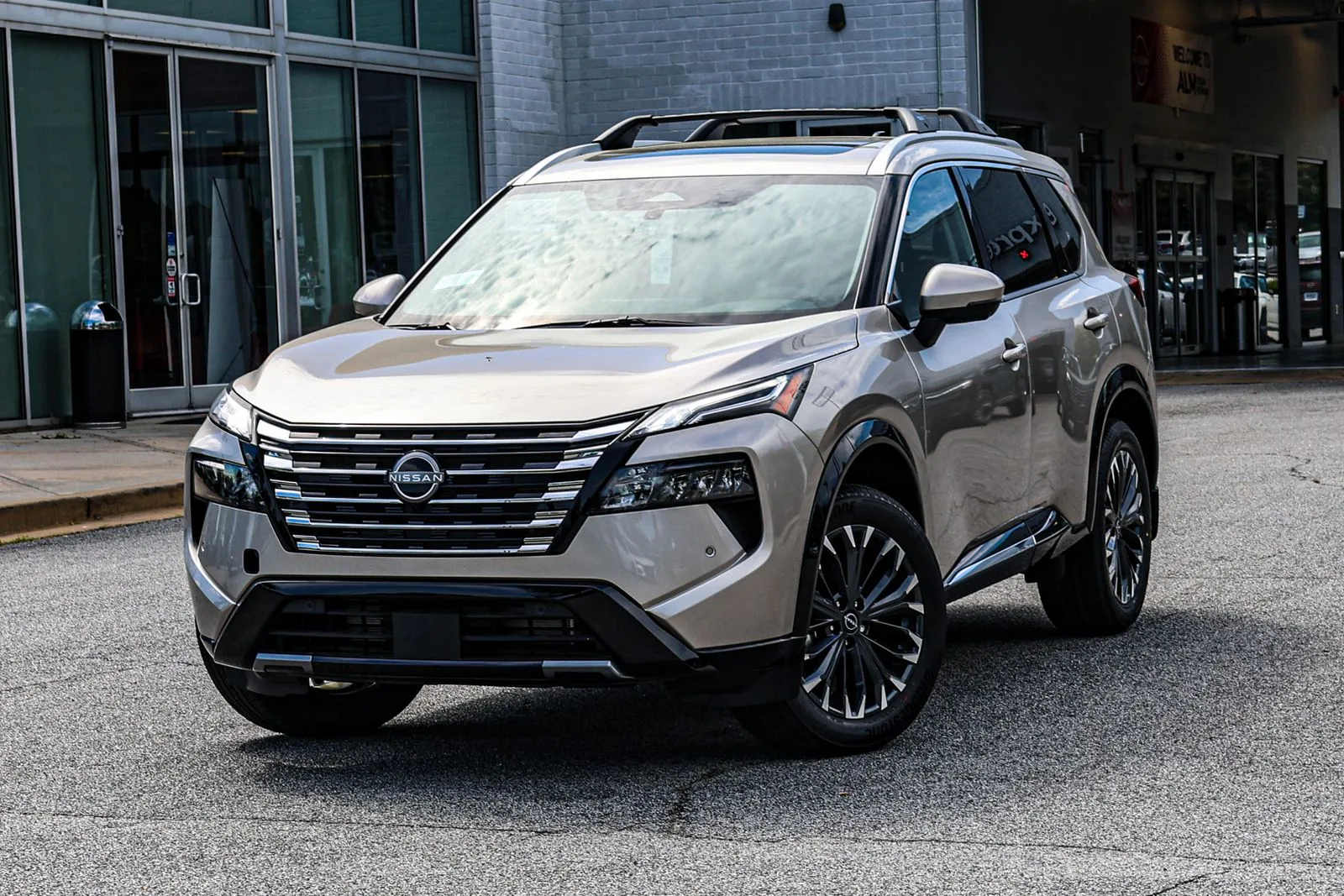 Silver 2026 Nissan Rogue Platinum w/ Lifetime Powertrain Warranty for sale in Newnan, GA