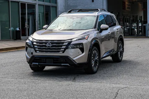 Another view of 2026 Nissan Rogue Platinum for sale in Newnan, GA at ALM Nissan Newnan