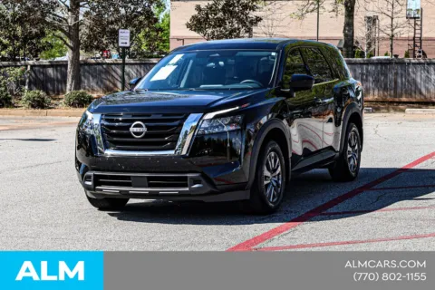 More photos of 2024 Nissan Pathfinder S at ALM Nissan Newnan, GA