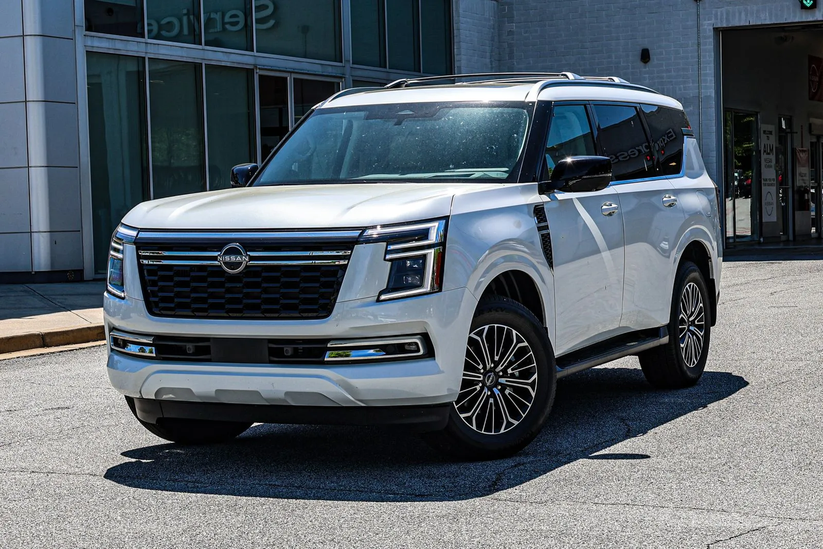 2026 Nissan Armada Platinum 4x2's photo