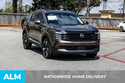 More photos of 2025 Nissan Kicks SR at ALM Nissan Newnan, GA