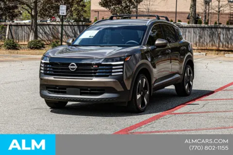 More photos of 2025 Nissan Kicks SR at ALM Nissan Newnan, GA