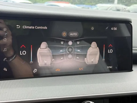 More photos of 2025 Nissan Murano SV at ALM Nissan Newnan, GA