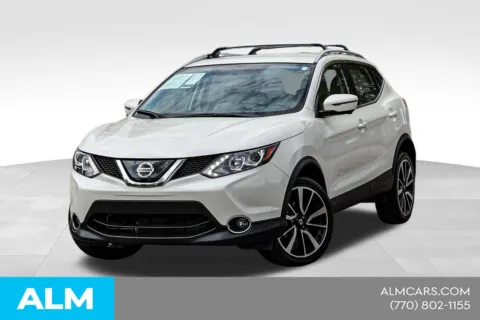 White 2018 Nissan Rogue Sport SL for sale in Newnan, GA