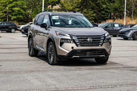 More photos of 2026 Nissan Rogue Platinum at ALM Nissan Newnan, GA