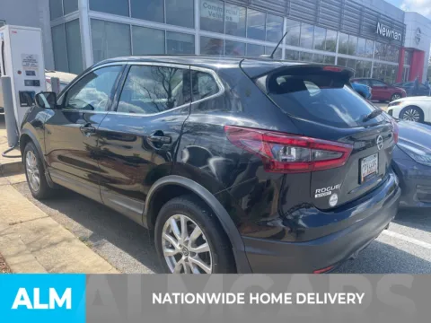 More photos of 2020 Nissan Rogue Sport S at ALM Nissan Newnan, GA
