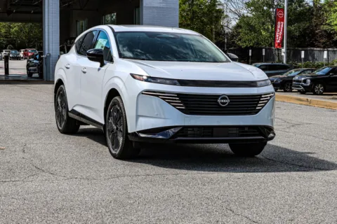 More photos of 2026 Nissan Murano Platinum at ALM Nissan Newnan, GA