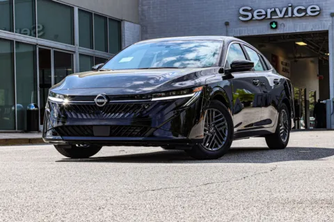 Photos of 2026 Nissan Sentra SV for sale in Newnan, GA at ALM Nissan Newnan