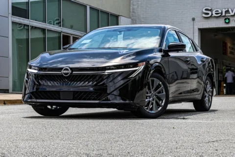 Photos of 2026 Nissan Sentra SL w/ Lifetime Powertrain Warranty for sale in Newnan, GA at ALM Nissan Newnan