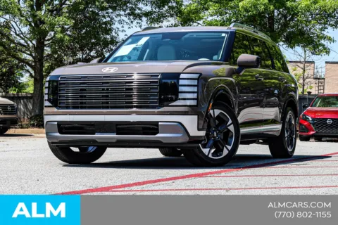 Photos of 2026 Hyundai Palisade Limited for sale in Newnan, GA at ALM Nissan Newnan