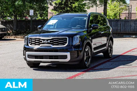 More photos of 2025 Kia Telluride S at ALM Nissan Newnan, GA