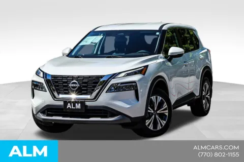 White 2022 Nissan Rogue SV for sale in Newnan, GA