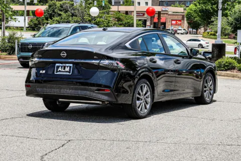 More photos of 2026 Nissan Sentra SL at ALM Nissan Newnan, GA