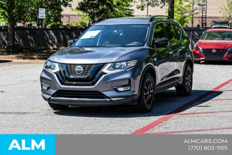 More photos of 2018 Nissan Rogue SV at ALM Nissan Newnan, GA