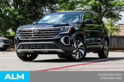 Another view of 2024 Volkswagen Atlas 2.0T SE w/Technology for sale in Newnan, GA at ALM Nissan Newnan