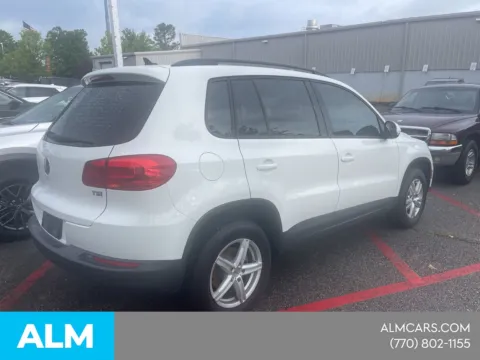 More photos of 2017 Volkswagen Tiguan 2.0T S at ALM Nissan Newnan, GA