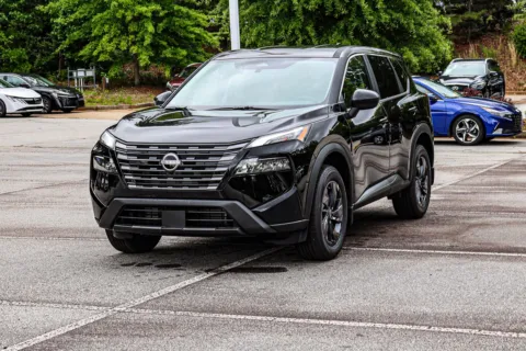 Another view of 2026 Nissan Rogue SV w/ Lifetime Powertrain Warranty for sale in Newnan, GA at ALM Nissan Newnan