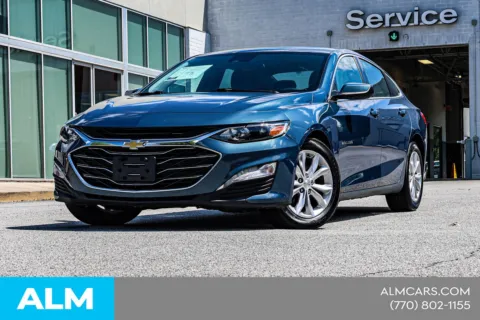 Photos of 2024 Chevrolet Malibu LT for sale in Newnan, GA at ALM Nissan Newnan