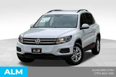 White 2017 Volkswagen Tiguan 2.0T S - SUPER CLEAN AND SHARP for sale in Newnan, GA