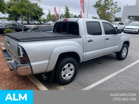 More photos of 2007 Toyota Tacoma PreRunner V6 Carfax No Accidents at ALM Nissan Newnan, GA