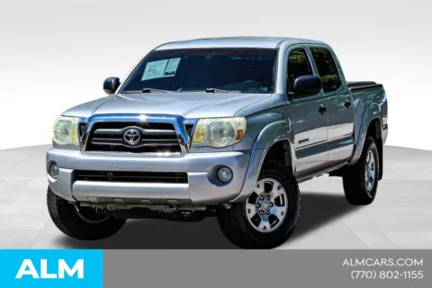 Silver 2007 Toyota Tacoma PreRunner V6 Carfax No Accidents for sale in Newnan, GA
