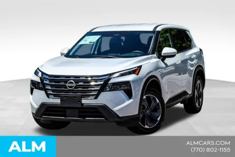 White 2024 Nissan Rogue SV for sale in Newnan, GA
