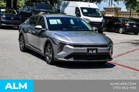 More photos of 2025 Kia K4 LXS at ALM Nissan Newnan, GA