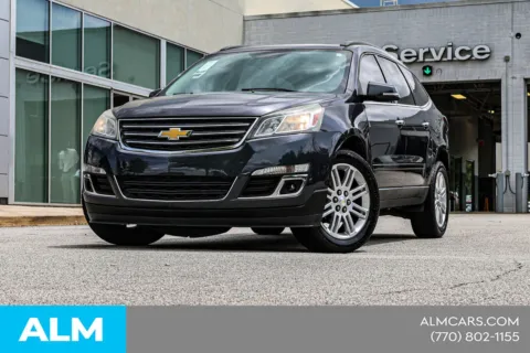Photos of 2014 Chevrolet Traverse LT for sale in Newnan, GA at ALM Nissan Newnan
