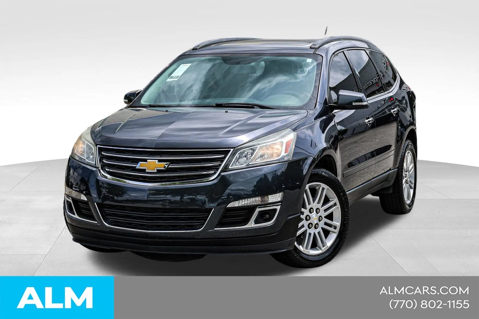 Gray 2014 Chevrolet Traverse LT for sale in Newnan, GA
