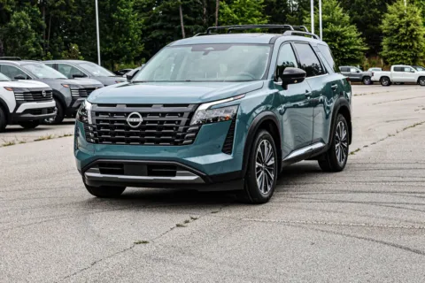 Another view of 2026 Nissan Pathfinder Platinum for sale in Newnan, GA at ALM Nissan Newnan