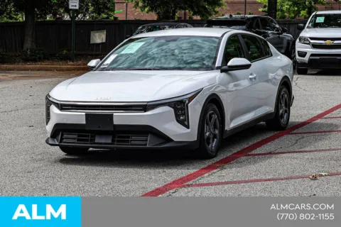 More photos of 2025 Kia K4 LXS at ALM Nissan Newnan, GA