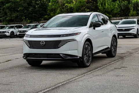 Another view of 2026 Nissan Murano Platinum for sale in Newnan, GA at ALM Nissan Newnan