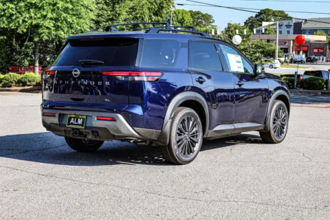 More photos of 2026 Nissan Pathfinder SL at ALM Nissan Newnan, GA