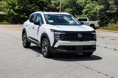 More photos of 2026 Nissan Kicks SV at ALM Nissan Newnan, GA