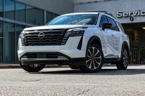 Photos of 2026 Nissan Pathfinder Platinum for sale in Newnan, GA at ALM Nissan Newnan
