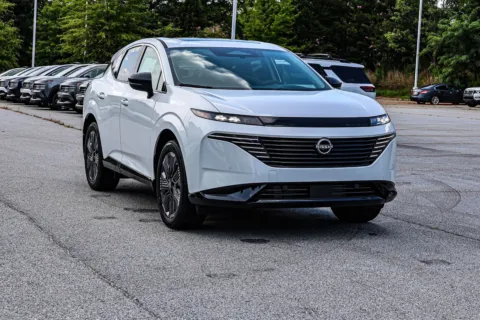 More photos of 2026 Nissan Murano Platinum at ALM Nissan Newnan, GA