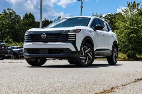 Photos of 2026 Nissan Kicks SV for sale in Newnan, GA at ALM Nissan Newnan