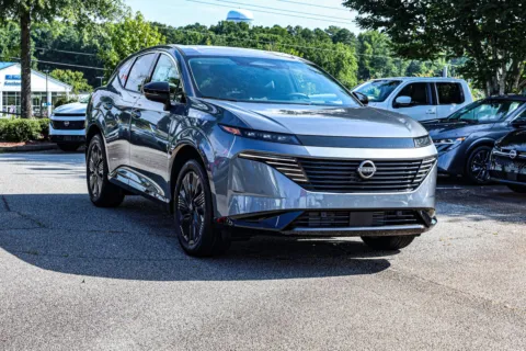 More photos of 2026 Nissan Murano Platinum at ALM Nissan Newnan, GA