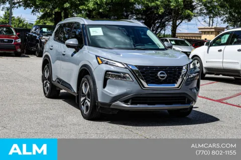 More photos of 2023 Nissan Rogue SL at ALM Nissan Newnan, GA