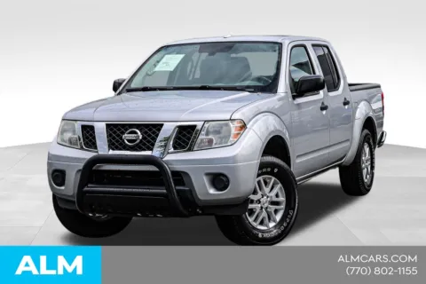 Silver 2014 Nissan Frontier SV for sale in Newnan, GA
