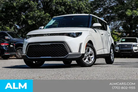 Photos of 2025 Kia Soul LX for sale in Newnan, GA at ALM Nissan Newnan