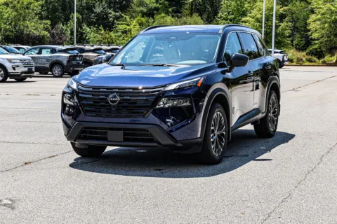Another view of 2026 Nissan Rogue Dark Armor for sale in Newnan, GA at ALM Nissan Newnan