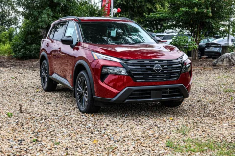 More photos of 2026 Nissan Rogue Dark Armor at ALM Nissan Newnan, GA