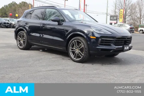 More photos of 2023 Porsche Cayenne S Platinum Edition at ALM Nissan Newnan, GA