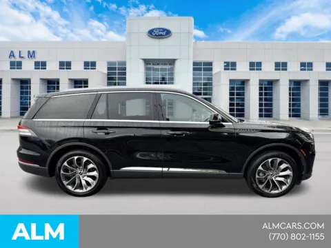 More photos of 2025 Lincoln Aviator Reserve at ALM Nissan Newnan, GA