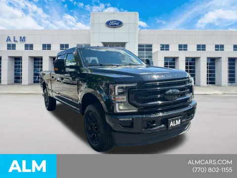 More photos of 2022 Ford F-250SD Platinum at ALM Nissan Newnan, GA