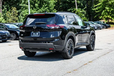 More photos of 2026 Nissan Rogue Dark Armor at ALM Nissan Newnan, GA